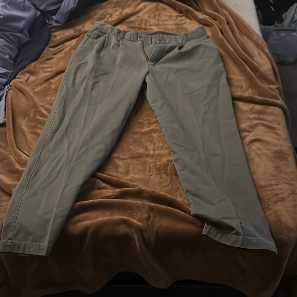 Men's Classic Tan Pants